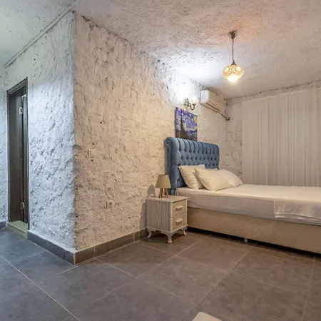 Hostal Belong Çeşme
