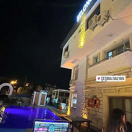 אכסניה Belong Çeşme
